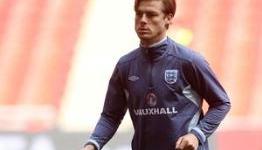 Wenger ready to change tack and target West Ham’s £6m Parker