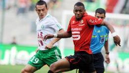 Rennes tie M’Vila down
