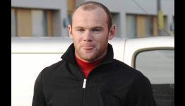 Wayne Rooney has hair transplant