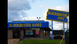 140 Blockbuster Retailers Closing by Month’s End
