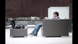 Game Anywhere, Anytime with G155 Portable Gaming Environment