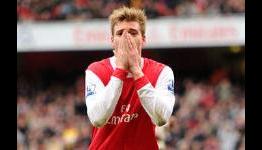 Borussia Dortmund to move for £11m-rated Arsenal striker Nicklas Bendtner if Lucas Barrios is sold