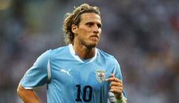 Forlan keen on English switch