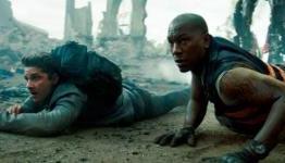 Film | Transformers: Dark of the Moon Goes Big (Review)