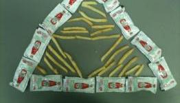Tri-Force made of ketchup and fries | MaxwellRandomly