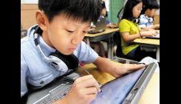 Schools Face Transition to Digital Textbooks