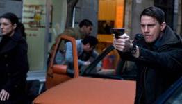 New Photos: Channing Tatum & Gina Carano In Steven Soderbergh’s ‘Haywire’