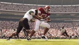 GamerGaia Review: NCAA Football 12