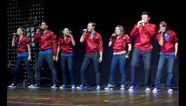 (NfamousGamers) Glee: The 3D Concert Movie Review