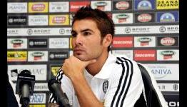 Adrian Mutu & Gabriel Tamas  banned for life from Romania squad after late night drinking