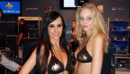 First gamescom booth babes spotted