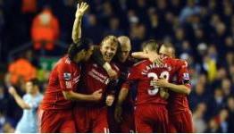 Kuyt weighing up Inter move – agent