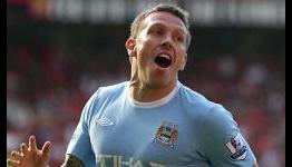 Bellamy on brink of Liverpool return