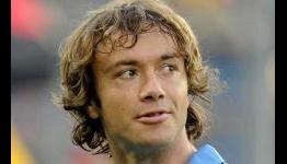 Paris Saint-Germain agree €3 million fee to buy Diego Lugano from Fenerbahce – report