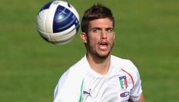 Santon signs five-year deal