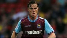 Parker hands in transfer request
