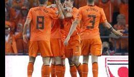 Netherlands 11-0 San Marino: Robin van Persie nets four in record victory