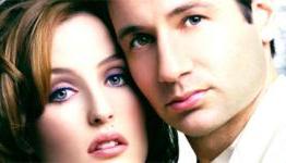 Gillian Anderson Confirms X-Files 3 for 2012