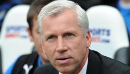 Pardew: Ashley makes life tough