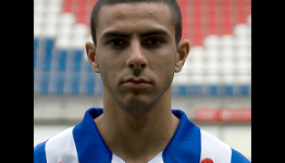 Ousama Assaidi (Heerenveen) scores brilliant showboat disallowed goal v Groningen