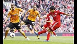 Highlights: Liverpool 2-1 Wolves: English Premier League, 2011.09.24