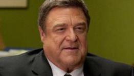 John Goodman Boards Paramount’s ‘Flight’