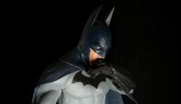 Arkham City Cosplay Turns Normal Man Into Dark Knight