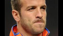 Injured Rafael van der Vaart confident he’ll be fit to face Villa