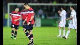 Liverpool’s Joe Cole prepared to remain in France after loan move