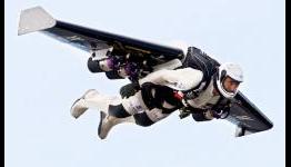 Aviation Enthusiast Flies Over Swiss Alps in a Jet Pack