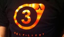 Valve Employee Wearing A Half-Life 3 T-shirt Heats Speculation