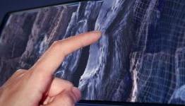 Senseg demonstrates new technology that creates textures on flat screens