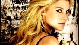 Katee Sackhoff To Co-Star In ‘Riddick’