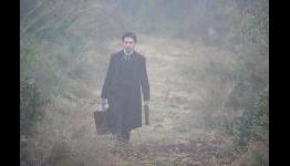 The Woman in Black (2012) – Popzara Review