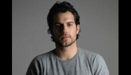 Superman Henry Cavill Will Climb ‘The Great Wall’ For Director Ed Zwick
