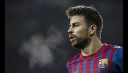 Gerard Pique: Pep Guardiola must continue at Barcelona