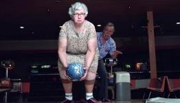 Achievement Punter: How To Set Up A Kinect & Go Bowling -StickTwiddlers