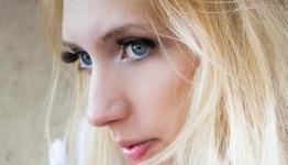 X-Men Destiny: Emma Frost Cosplay