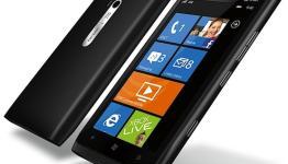 Nokia Lumia 900 data connectivity fix available now, three days early