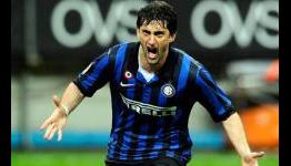 Inter 4-2 AC Milan: Milito hat-trick decides derby and ensures Juventus are crowned champions