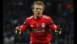 Hamburg chairman confirms interest in Kuyt