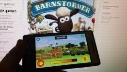 BestWP7Games Review : Barnstormer