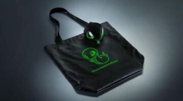 Sneki Snek Reusable Bag Arrives From Razer