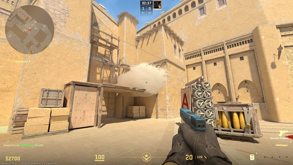 Image of a smoke in Palace on map Mirage in CS2